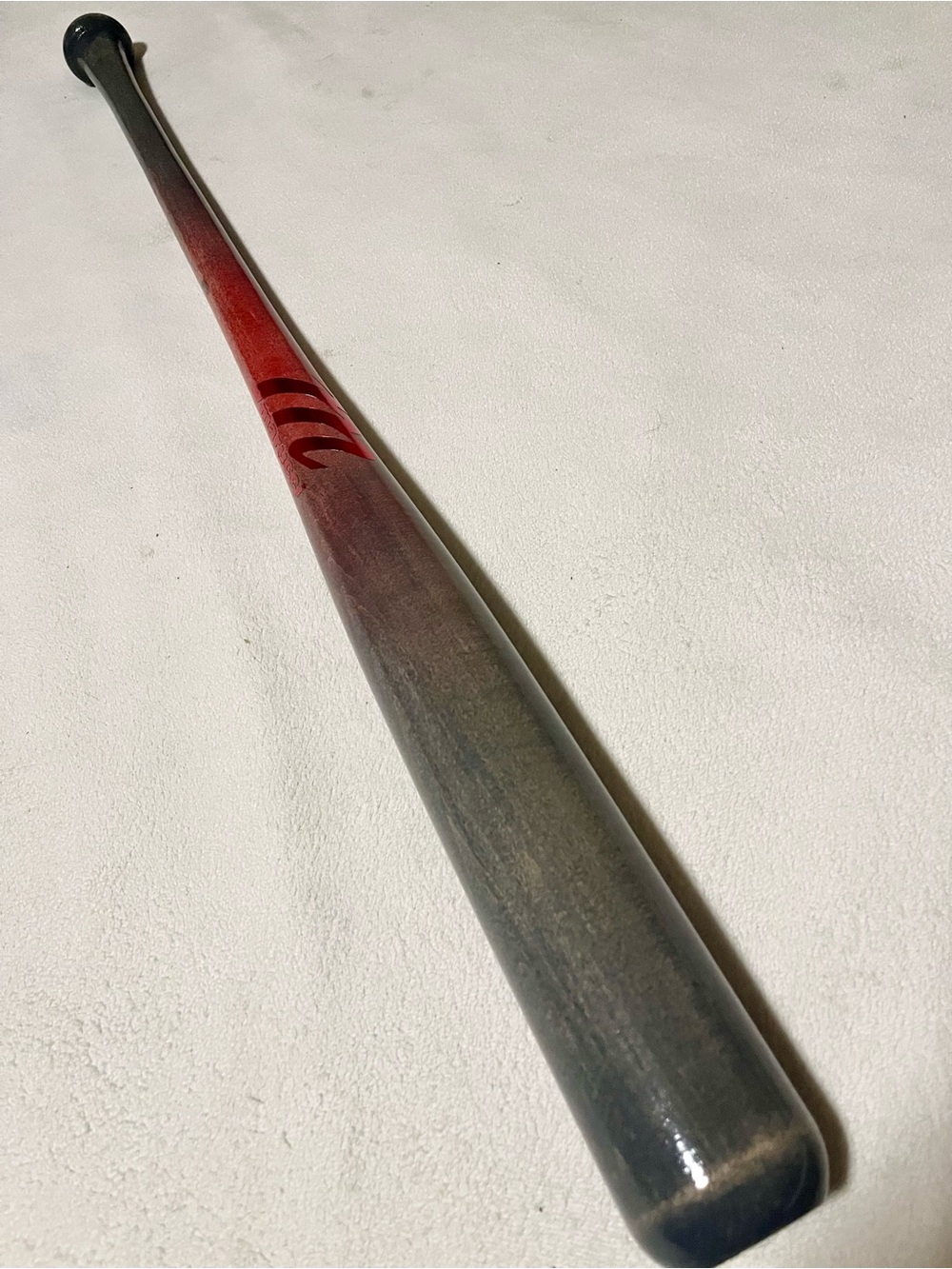 Marucci 33.5”/31.5oz AP5 Maple Wood Baseball Bat Custom Blem Natural Smoke/Red